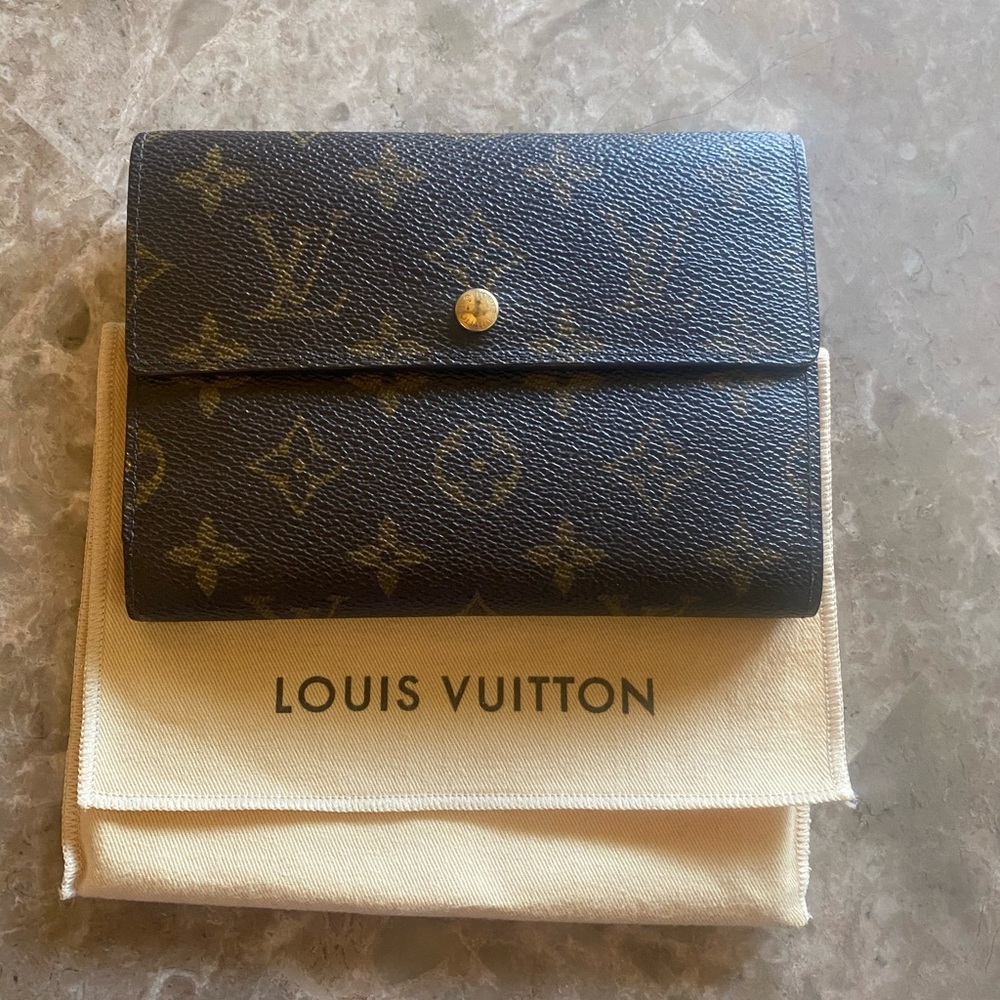 Louis Vuitton Wallet